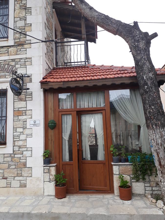 Deniz Hotel Yenifoca Exterior foto